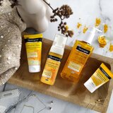 Neutrogena curcuma clear cleansing mousse pomirjujoča čistilna pena za občutljivo kožo z aknami 150 ml za ženske | Shoptok.si