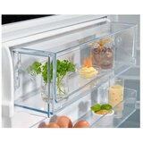 Electrolux vgradni hladilnik IK2581BNR | Shoptok.si