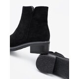 Shelvt Simple black boots with a comfortable heel | shoptok.hr