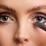 WONDERSKIN IYKYK senčila za oči v svičniku odtenek Champagne 1.4 g | Shoptok.si