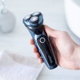 Ufesa rotacijski baterijski brivnik AR3050 Metal | Shoptok.si