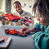 Lego Speed Champions: Dirkalni avtomobil Ferrari SF-24 F1 | Shoptok.si