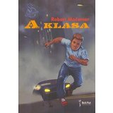 Beli put Robert Mačamor
 - Deca špijuni 2: A klasa