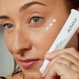 Alpha-H Liquid Gold krema za učvrstitev kože okoli oči proti staranju 15 ml | Shoptok.si