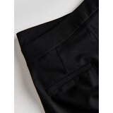 Reserved - Hlače s asimetričnim pojasom - crno | shoptok.hr
