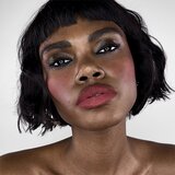 Smashbox Halo Sheer To Stay Color Tints tekuće rumenilo i sjajilo za usne nijansa Pomegranate 10 ml | shoptok.hr