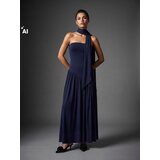 Sinsay Maxi haljina s asimetričnim šavom i šalom | shoptok.hr