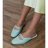 Gemre Green closed-toe sandals on a flat sole Matila | Shoptok.si
