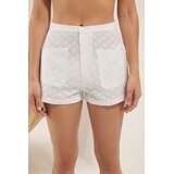 TRENDYOLMILLA Ženski šorts Tbess25Sr00012, Beli Cene