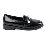 SEASTAR Black lacquered loafers with pearls Cene