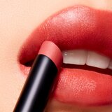 MAC Cosmetics Powder Kiss Velvet Blur Slim Stick hidratantni mat ruž za usne nijansa Sweet Cinnamon 2 g | shoptok.hr