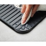 Joseph Joseph Protuklizna prostirka za umivaonik 30x30 cm SinkShield – | shoptok.hr