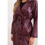 Kesi Włoski Women's faux leather trench coat with a belt and collar burgundy | ePonuda.com