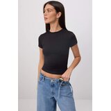 TRENDYOLMILLA Ženska majica TWOSS26TS00151, Crna | Eponuda.com