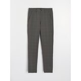 Sinsay Slim fit chino hlače u kariranu uzorku | shoptok.hr