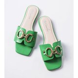 D/CEO White slides Ypsy | shoptok.hr