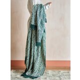 Bloomingville Zeleno-bež odeja iz recikliranega bombaža 130x160 cm Ugento – | Shoptok.si