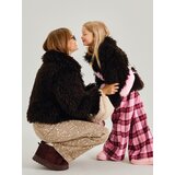 Sinsay Jakna od umjetnog krzna s ovratnikom | shoptok.hr