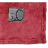 s.Oliver DEKORATIVNA ODEJA 150/200 cm rdeča | Shoptok.si