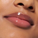 Essence Dulche de leche Bomb sjajilo za usne nijansa 01 Cream Come True 10 ml | shoptok.hr