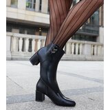 Gemre Black ankle boots with a low block heel Aniceto | Shoptok.si