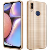 Cadorabo Ohišje, združljiv s Samsungom v brušenem zlatu - zaščitni pokrov, narejen iz fleksibilnega silikona TPU v brušenem dizajnu, (20596615) Cene