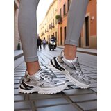 Resti Women's Lacquered Sneakers Leysi | shoptok.hr