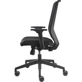 TrendOffice Vrtljiv pisarniški stol TO-SYNC, z naslonoma za roke in univerzalnimi kolesi, črne barve, mrežasto hrbtno naslonjalo | Shoptok.si