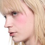 MAC Cosmetics Skinfinish Colourstruck rumenilo nijansa Candy Yum Yum 4.5 g | shoptok.hr