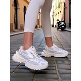 Resti Women's lacquered sneakers Leysi Cijene