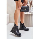 Kesi Patent leather ankle boots with wedge insulation Vinceza black