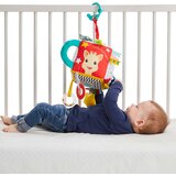 Vulli® senzorična kocka žirafa sophie | Shoptok.si