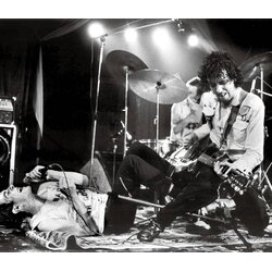 CBS THE CLASH - The Clash Cene
