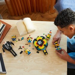 Lego Despicable Me 75582 Gru i Malci izgrađeni od kockica Cene