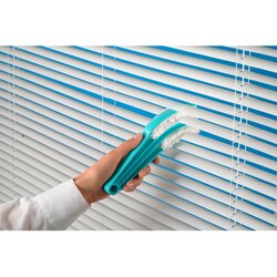 Leifheit ČISTAČ ZA ŽALUZINE JALOUSETTA 9*2,5CM L41316 Cene