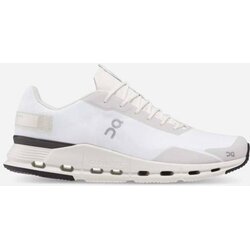 On running Cloudnova Form 2698483 WHITE/ECLIPSE Cene