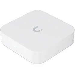 Ubiquiti gateway lite; up to 10x routing performance increase over usg; managed with a cloudkey, official unifi hosting, or unifi network server; (1) gbe wan port; (1) gbe lan port; compact footprint; usb-c powered (adapter included); managed with unifi network 8.0.7 and later. Cene