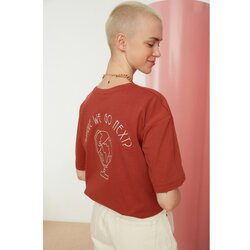 Trendyol Brown Back Embroidered Loose Knitted T-Shirt Cene