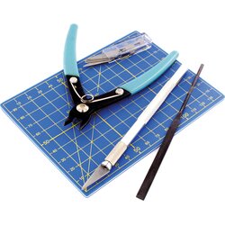 Vallejo Plastic Modelling Set - 1 set Cene
