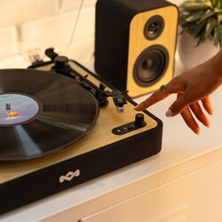 HouseofMarley HOUSE OF REVOLUTION BT Gramofon s Zvučnicima Signature Black Cene