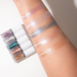 Revolution Relove eye light metallic eyeshadow tekoče senčilo za oči 1,9 ml odtenek dazed Cene