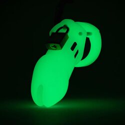 CB-X CB-6000 Chastity Cage Glow-in-the-Dark Cene