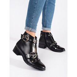 SEASTAR Black ankle boots with cut-outs and decorations Cijene