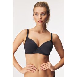 Triumph body make up soft touch bež Cene