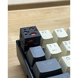DOT tmn Keycap - Red Cube Cene