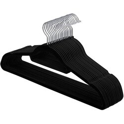  Set od 50 baršunastih vješalica Cijene