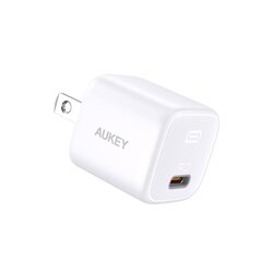 Aukey PA-B1 Universal White AC Indoor Cene