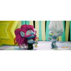 Gamemill Entertainment Trolls Remix Rescue (5) Cene
