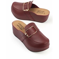 Capone Outfitters Mules - Burgundy - Flat Cene