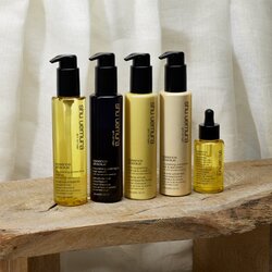 Shu Uemura Koncentrat za lasišče Essence Absolute Cene